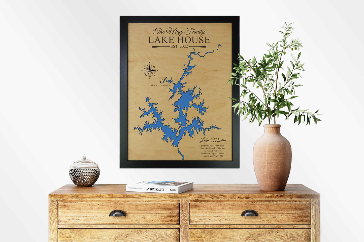 Lake lanie wooden map